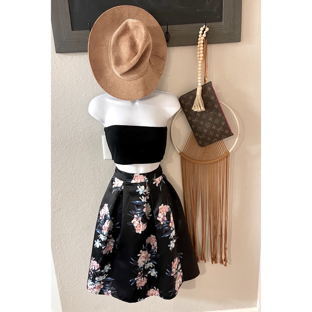 Black, floral midi skirt